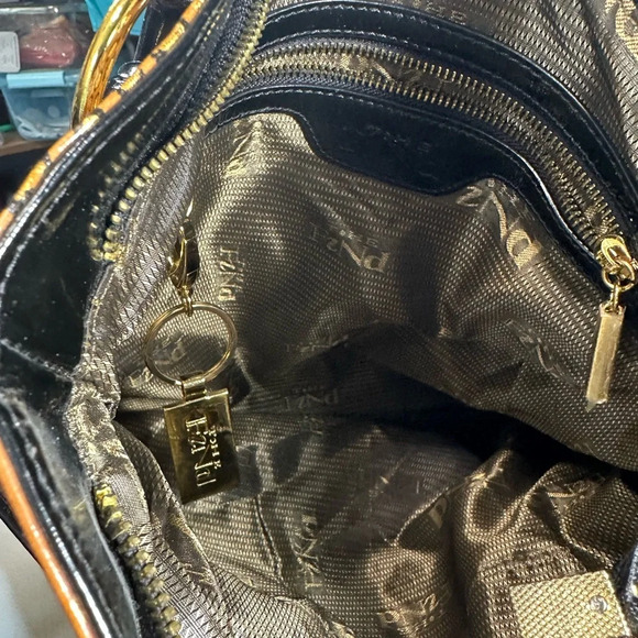 “The Find” Vintage Animal Print Patent Leather Hobo Purse - Picture 16 of 16